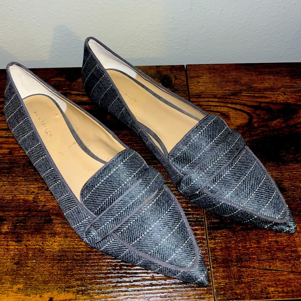 Women’s dress flats